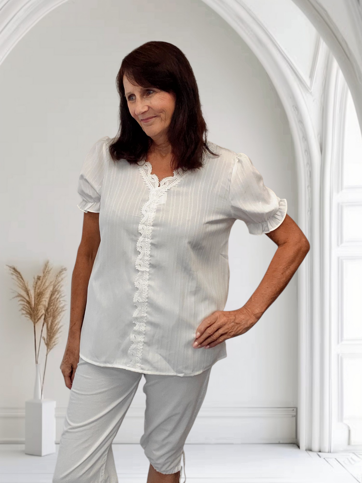 Val Short Sleeve Top With Lace Detailing, 4 Sizes - Couture Boutique