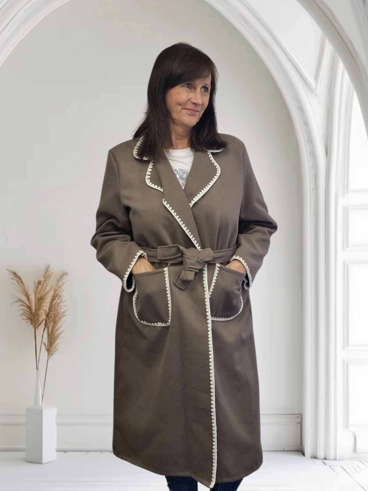 Ladies Coat With Stitch Detail, Onesize 12-18 - Couture Boutique