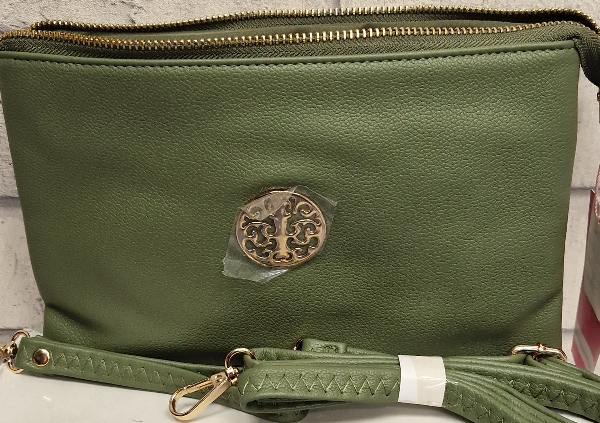 Clutch And Crossbody Bags - Couture Boutique