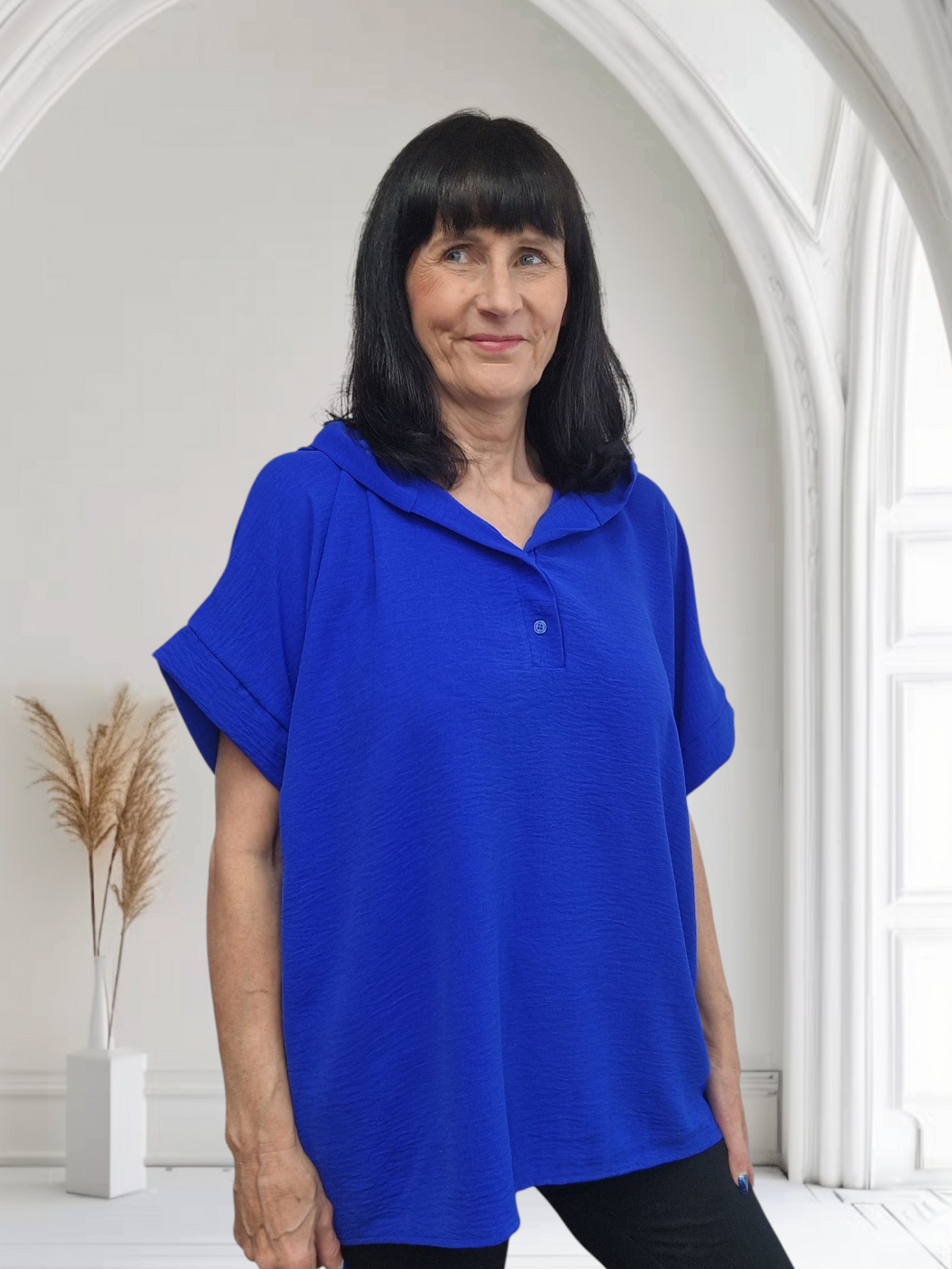 Keria Short Sleeve Hooded Blouse Top - Couture Boutique
