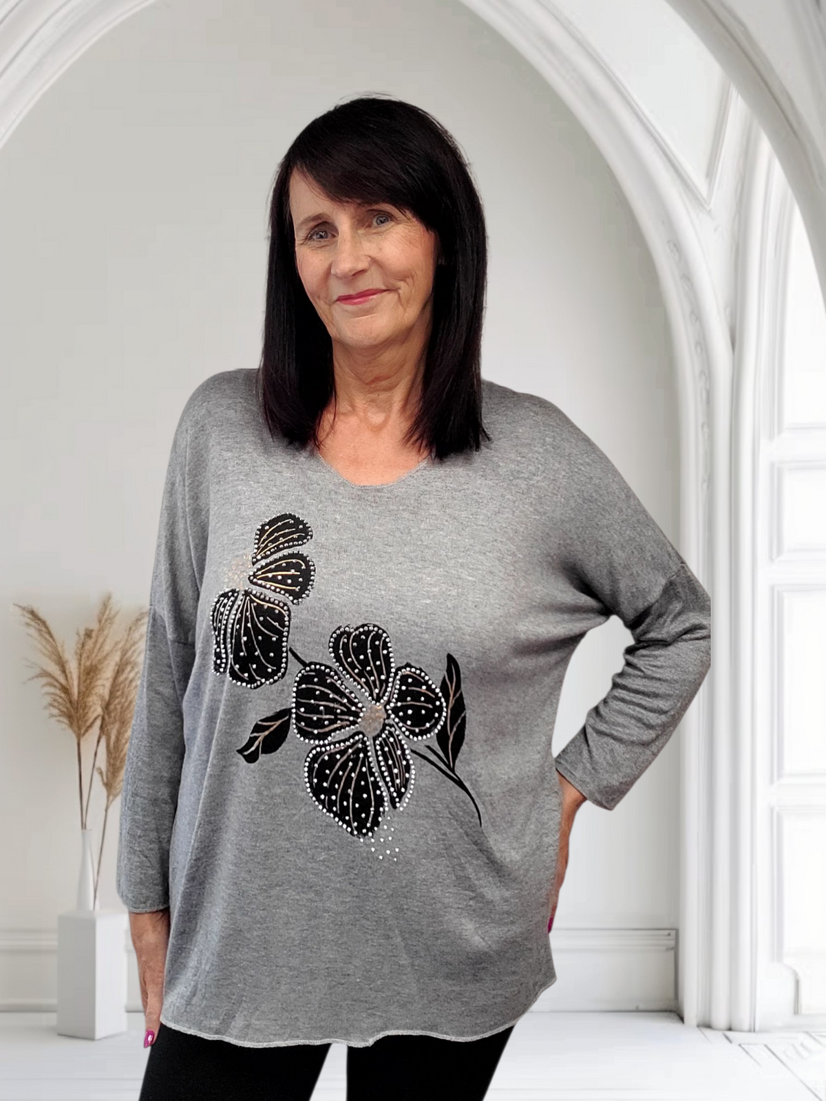 Olaf Classic Fine Knit Jumper – Lightweight & Soft Knitwear, Onesize  12-18 - Couture Boutique