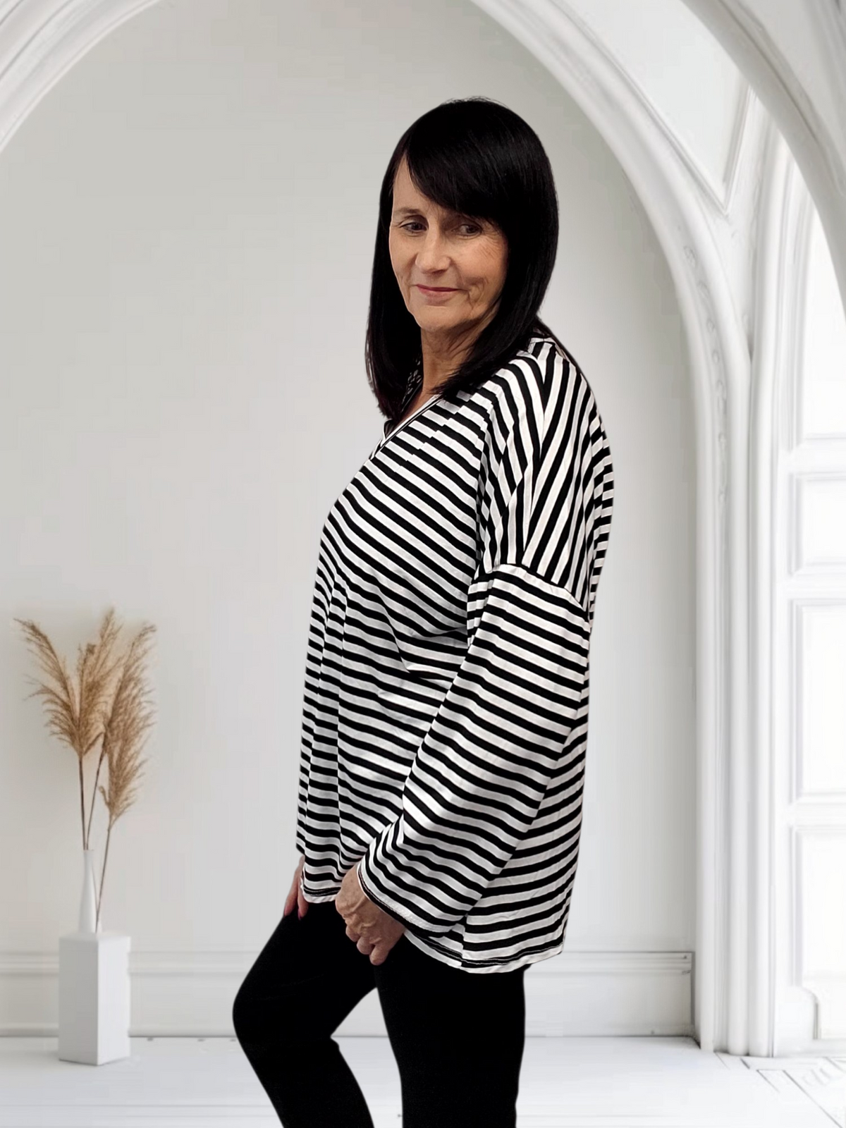 Indigo Classic Women’s Stripe Top – Casual Chic Everyday Wear, Onesize  12-20 - Couture Boutique