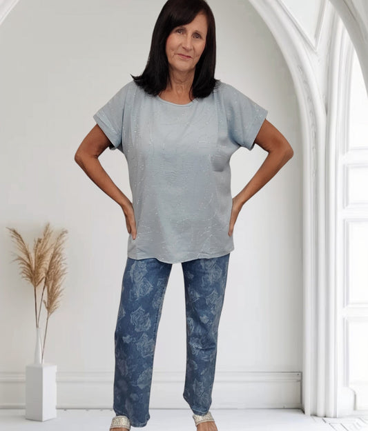 Floral Print Stretch Wide Leg Jeans | Sizes 8-12 | 30" Leg Women's Denim - Couture Boutique