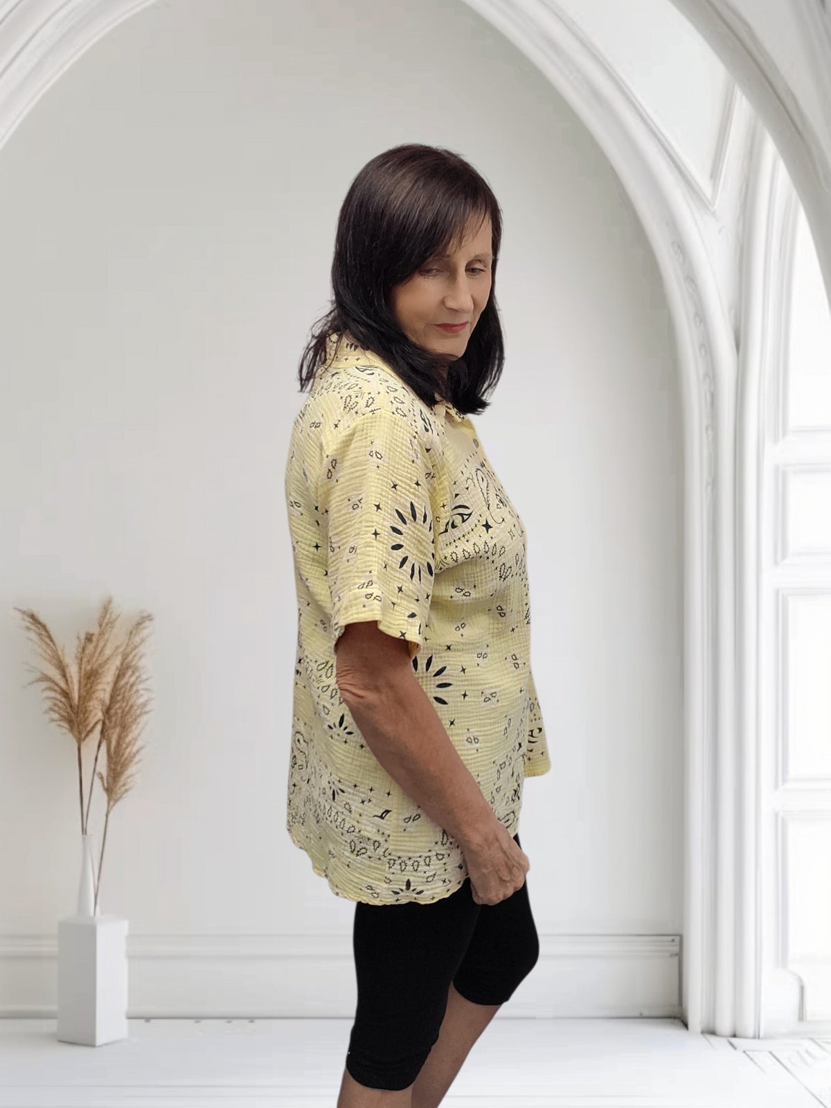Paisley Print Button-Up Blouse – Short Sleeve | One Size Fits UK 12–18-Liv - Couture Boutique