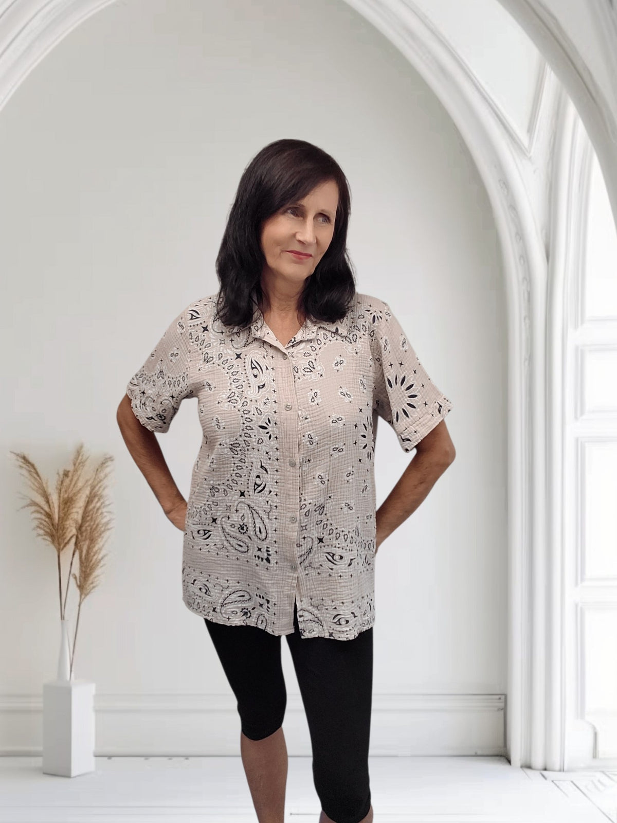 Paisley Print Button-Up Blouse – Short Sleeve | One Size Fits UK 12–18-Liv - Couture Boutique