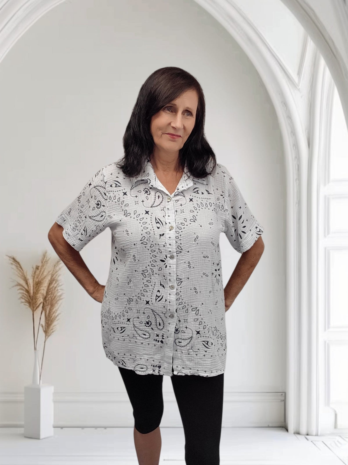 Paisley Print Button-Up Blouse – Short Sleeve | One Size Fits UK 12–18-Liv - Couture Boutique