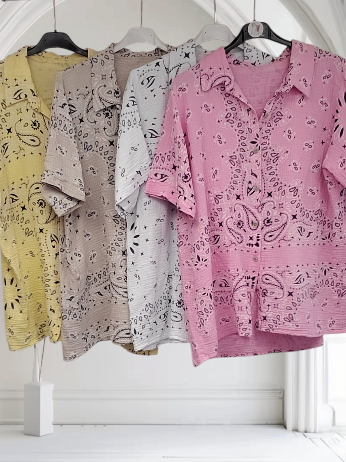 Paisley Print Button-Up Blouse – Short Sleeve | One Size Fits UK 12–18-Liv - Couture Boutique
